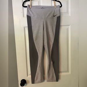 Nike leggings